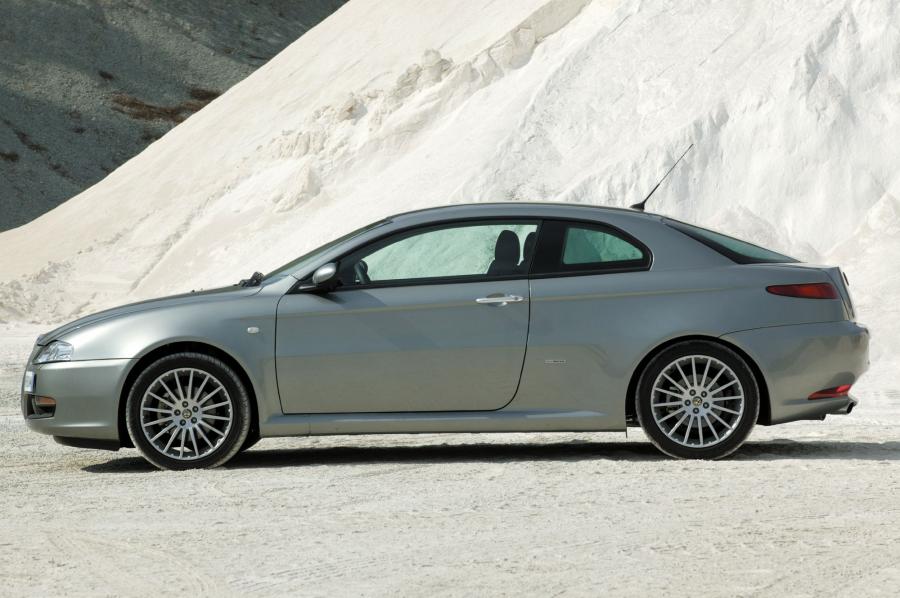  Alfa Romeo GT (937C) 2003 года  (WW) (фото 2 из 53)